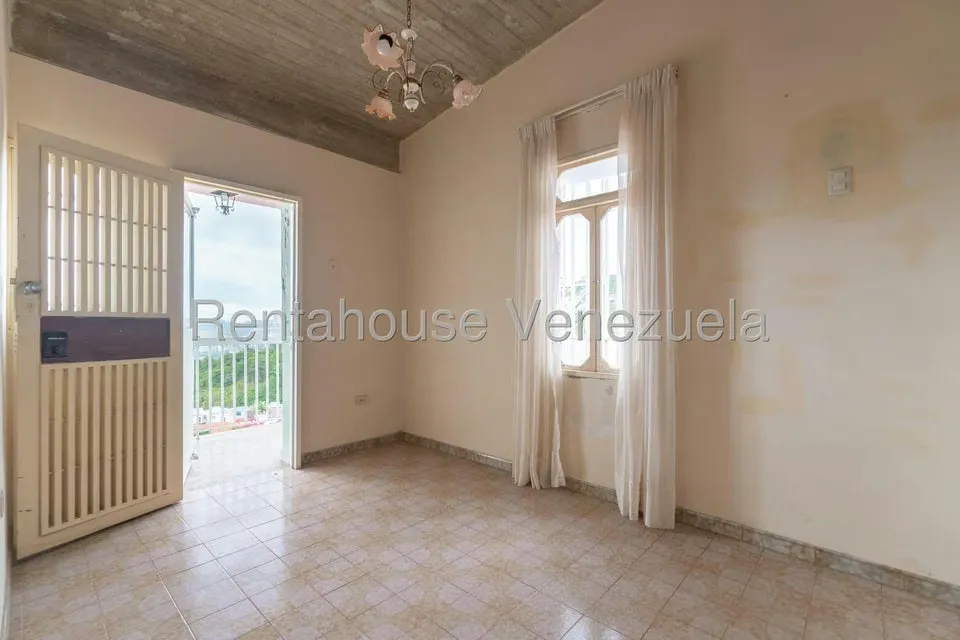 Casa (Multipes Niveles) en Venta en Alto Prado, Distrito Metropolitano - 17