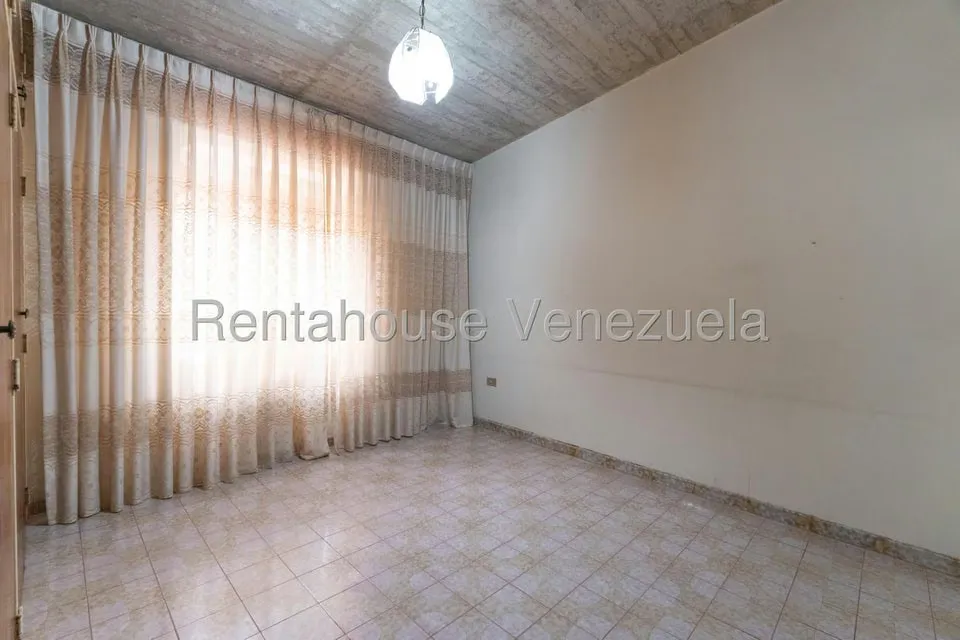 Casa (Multipes Niveles) en Venta en Alto Prado, Distrito Metropolitano - 31