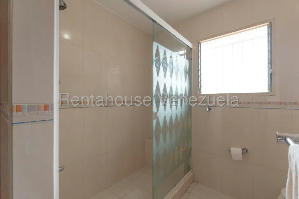 Casa (Multipes Niveles) en Venta en Alto Prado, Distrito Metropolitano - 43