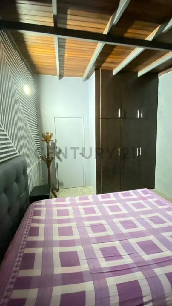 En Alquiler casa amocblada Urbanización Don Samuel - 4