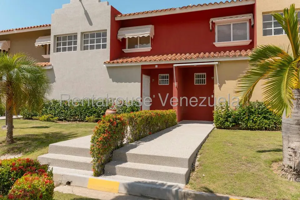 Townhouse (Duplex) en Venta en Puerto Encantado, Miranda - 13