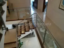 View 25