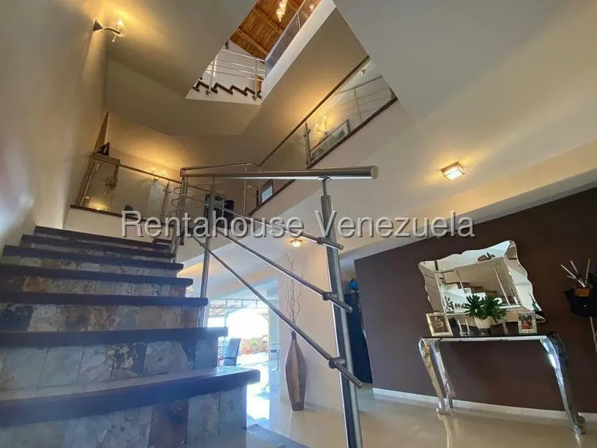 Casa (1 Nivel) en Venta en El Hatillo, Distrito Metropolitano - 26