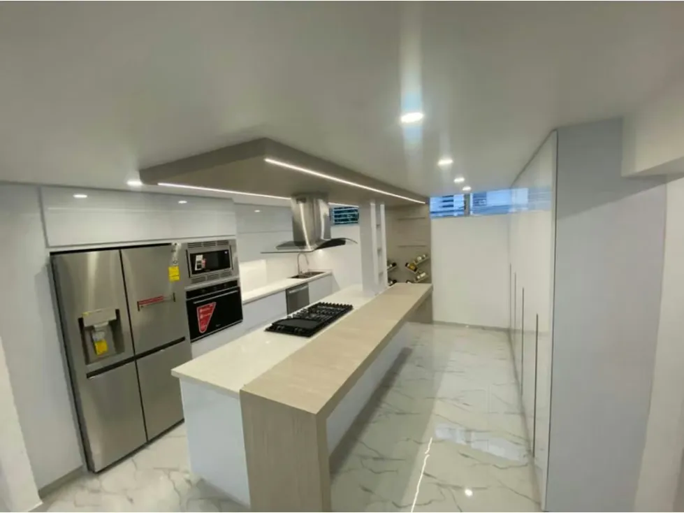 Se vende Apto 140m² 3h/2.5b/2p Chuao - 2