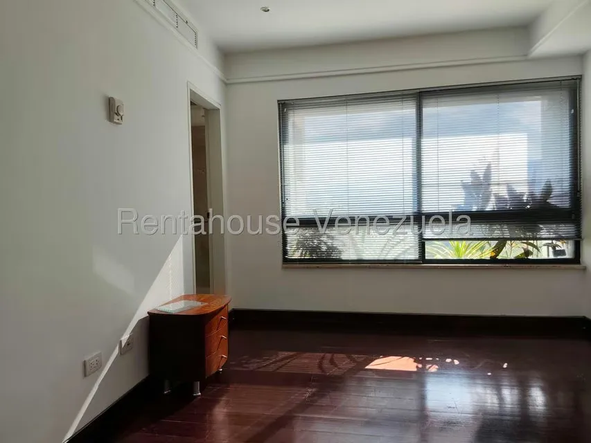 Apartamento (1 Nivel) en Venta en Terrazas del Country, Carabobo - 42