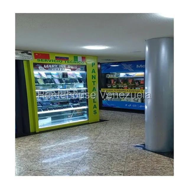 Local Comercial en Alquiler en El Recreo, Distrito Metropolitano - 3