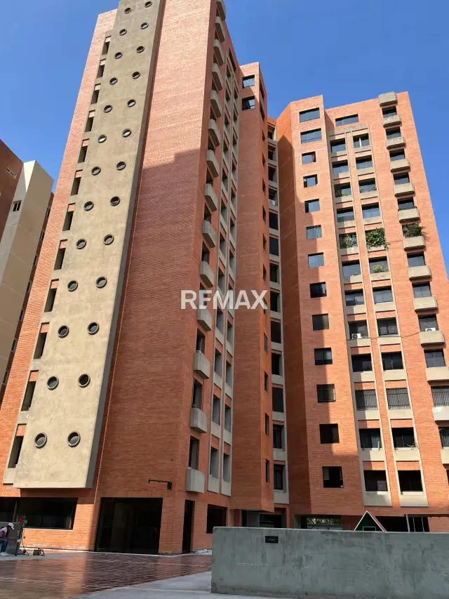 SE VENDE APARTAMENTO 200 m2 pedregal plaza - 3