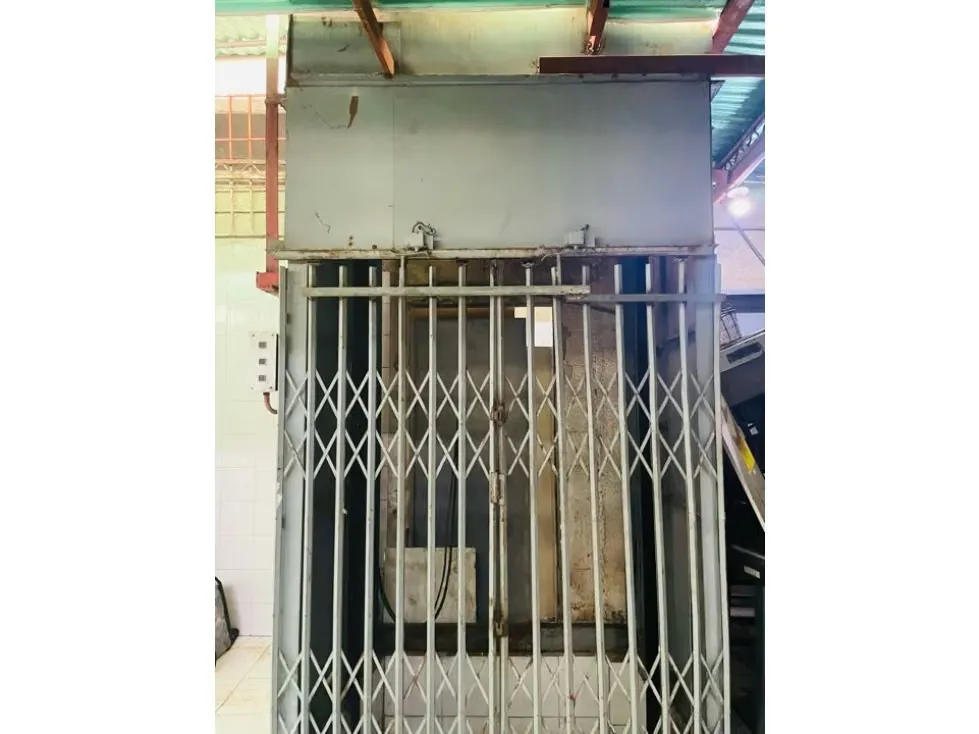 Se vende edificio industrial 2.857m2 Los Ruices 5216 - 12