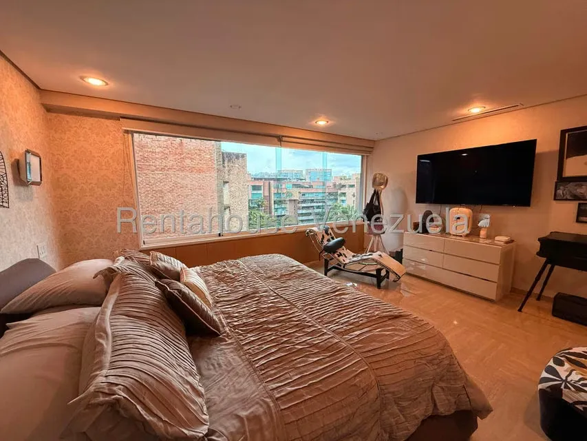 Apartamento (Multiples Niveles) en Venta en Campo Alegre, Distrito Metropolitano - 18