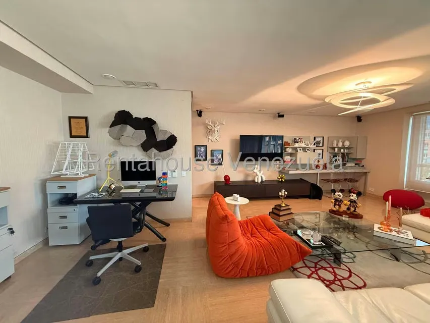 Apartamento (Multiples Niveles) en Venta en Campo Alegre, Distrito Metropolitano - 24