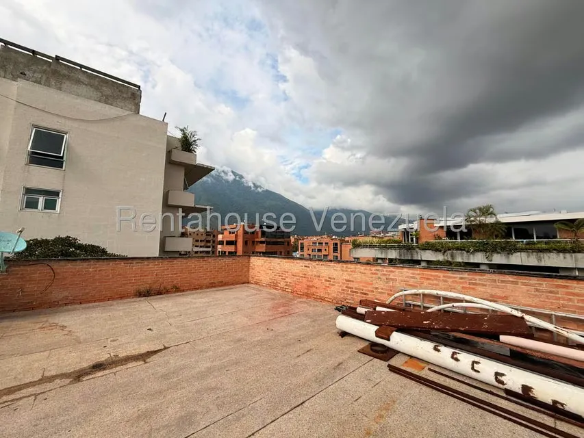 Apartamento (Multiples Niveles) en Venta en Campo Alegre, Distrito Metropolitano - 32