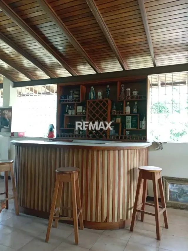 Casa quinta residencial en venta, sector El Hatico - 12