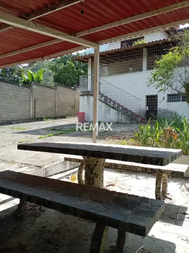 Casa quinta residencial en venta, sector El Hatico - 6