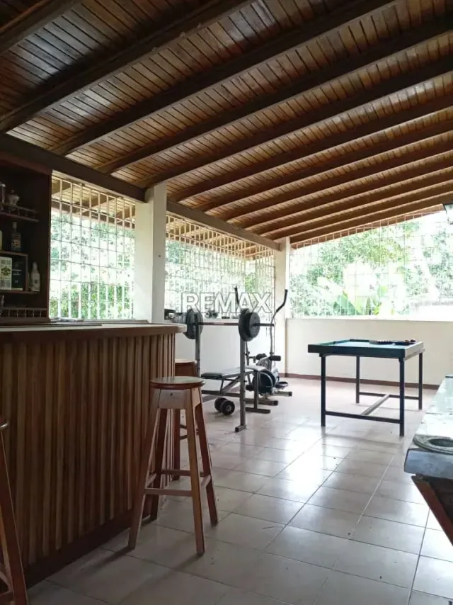 Casa quinta residencial en venta, sector El Hatico - 8