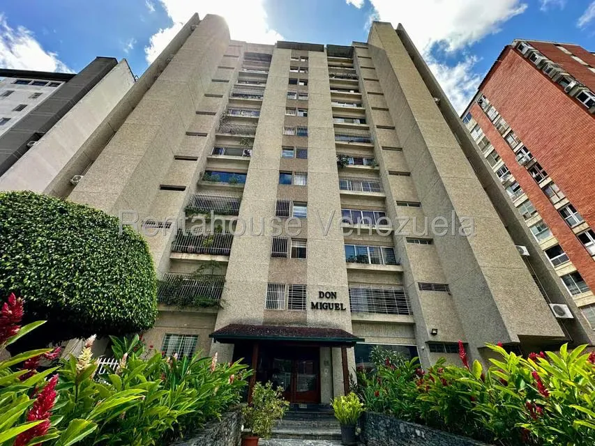 Apartamento (1 Nivel) en Alquiler en Santa Paula, Distrito Metropolitano