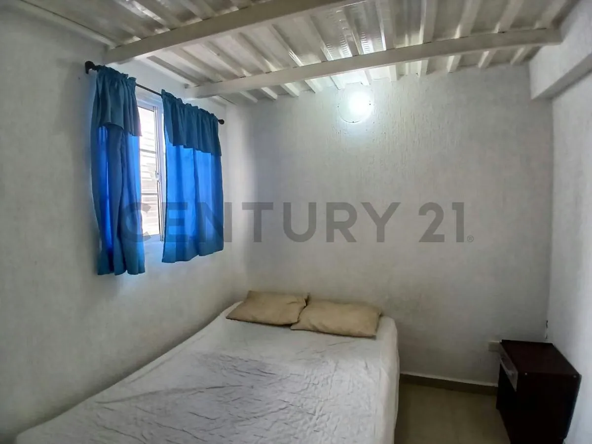 CASA CON DOS APARTAMENTOS INDEPENDIENTES EN PORLAMAR, ISLA DE MARGARITA - 13
