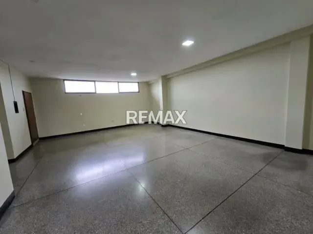 Apartamento tipo estudio en alquiler - 4