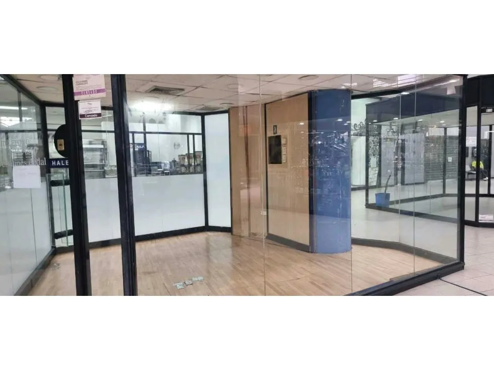 Alquilo local comercial 129m2 Centro Comercial Terrazas del Ávila 7819 - 7