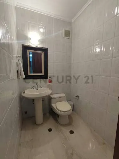 Se alquila apartamento en Edificio Belvedere, un apartamento por piso - 6