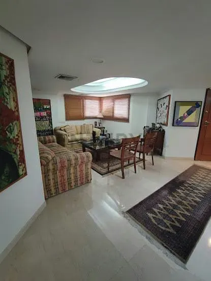 Se alquila apartamento en Edificio Belvedere, un apartamento por piso - 7