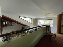 View 25