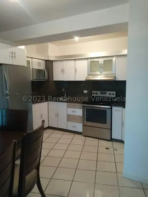 Apartamento (1 Nivel) en Alquiler en Agua Sal, Miranda - 8