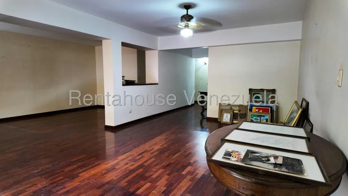 Apartamento (1 Nivel) en Venta en El Cafetal, Distrito Metropolitano - 4