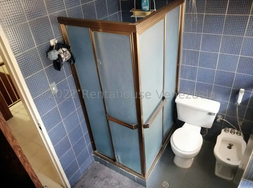 Casa (Duplex) en Venta en La Trinidad, Distrito Metropolitano - 13