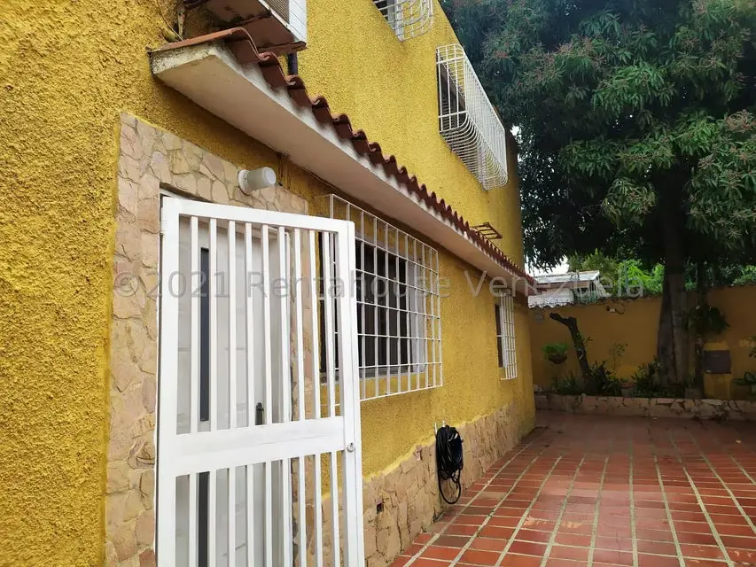 Casa (Duplex) en Venta en La Trinidad, Distrito Metropolitano - 18