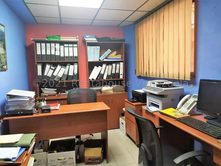 Casa (Duplex) en Venta en La Trinidad, Distrito Metropolitano - 35