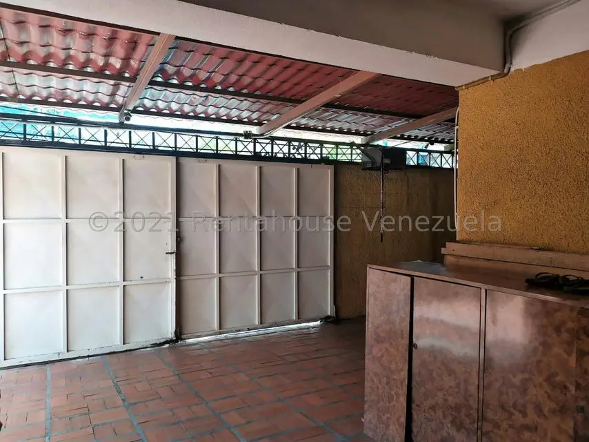 Casa (Duplex) en Venta en La Trinidad, Distrito Metropolitano - 40