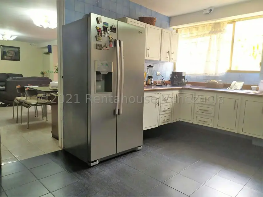 Casa (Duplex) en Venta en La Trinidad, Distrito Metropolitano - 4