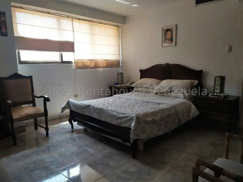 Casa (Duplex) en Venta en La Trinidad, Distrito Metropolitano - 7