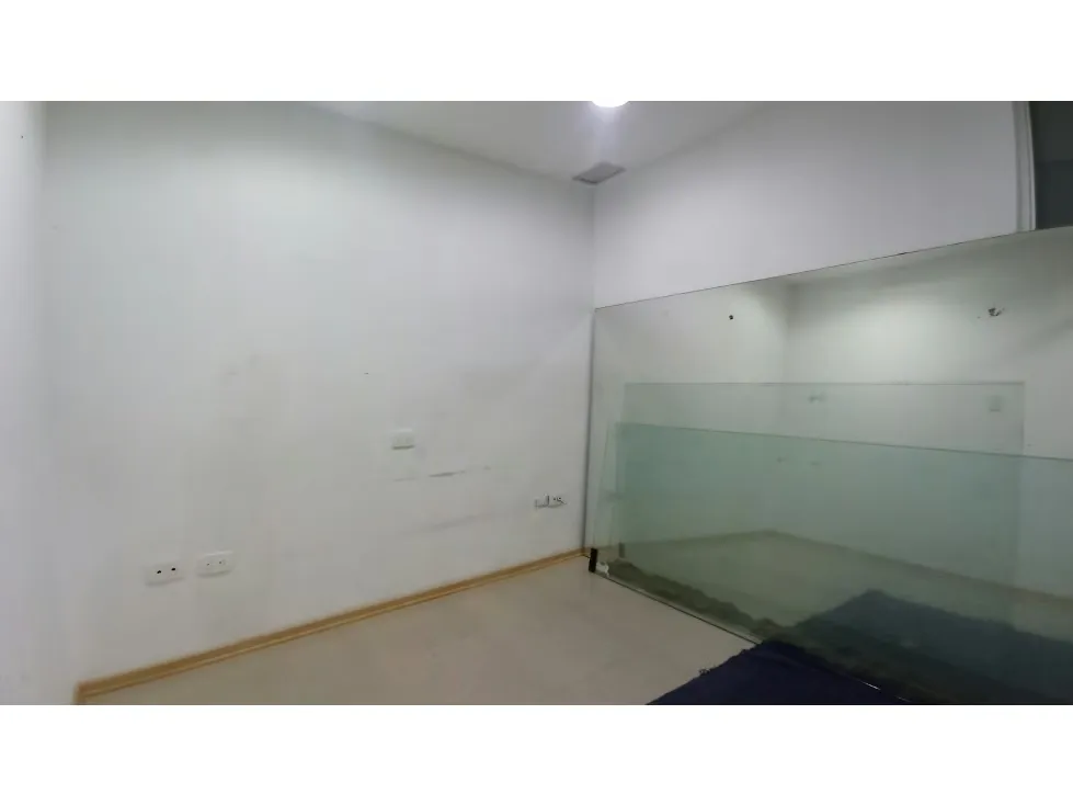 Local Comercial en Alquiler Manzanares 131 m2 - 9