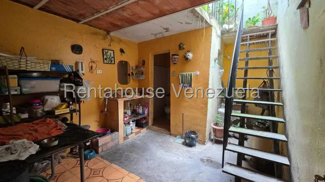 Casa (Duplex) en Venta en Zona Oeste, Lara - 11