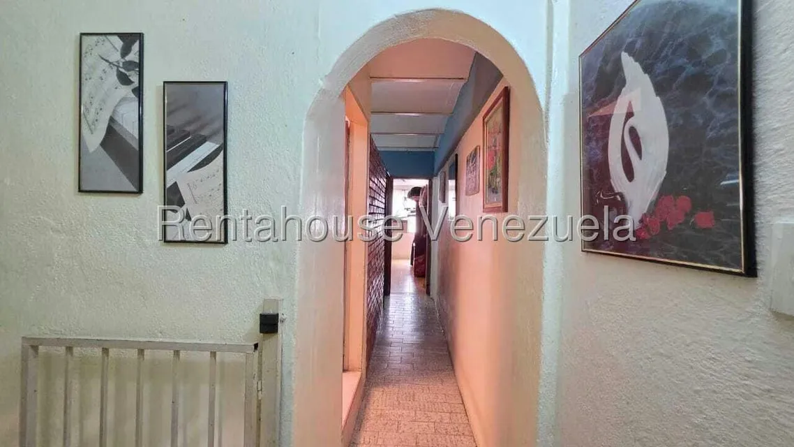 Casa (Duplex) en Venta en Zona Oeste, Lara - 17