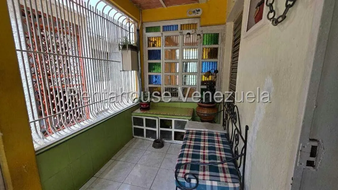 Casa (Duplex) en Venta en Zona Oeste, Lara - 3