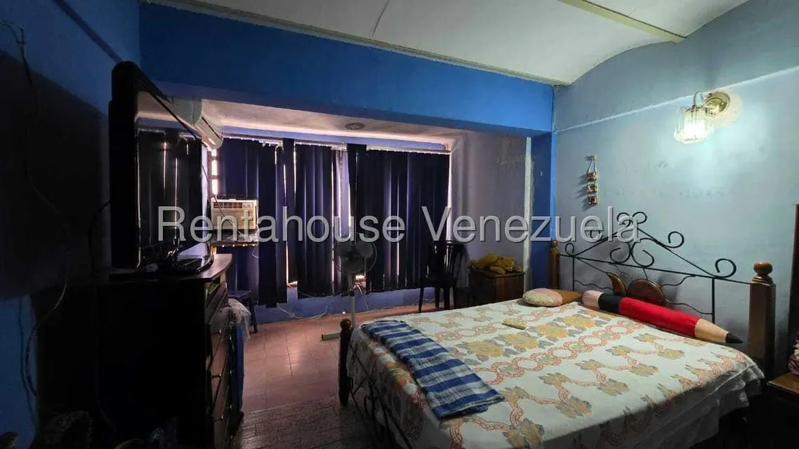 Casa (Duplex) en Venta en Zona Oeste, Lara - 22