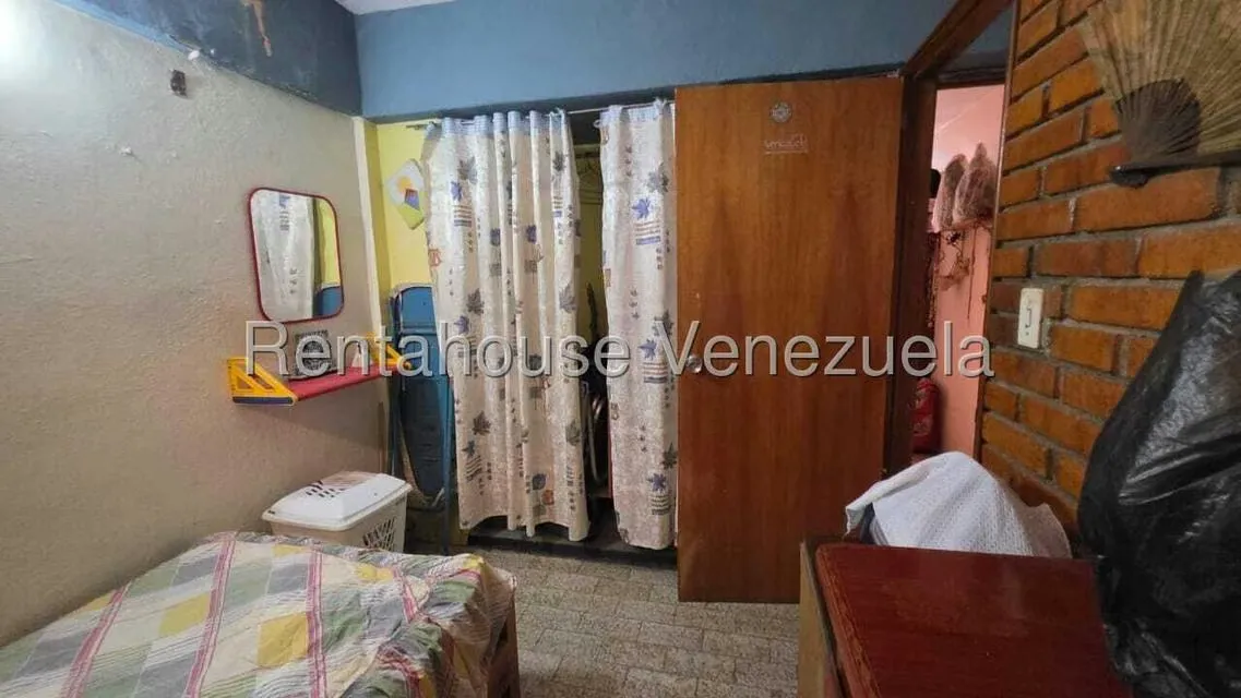 Casa (Duplex) en Venta en Zona Oeste, Lara - 25