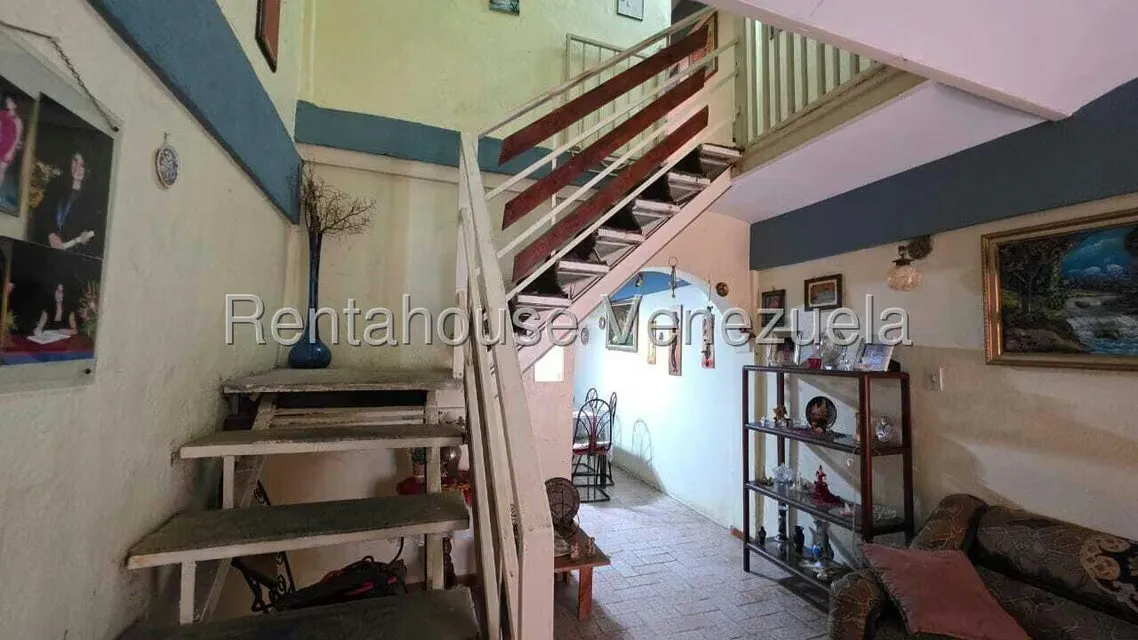 Casa (Duplex) en Venta en Zona Oeste, Lara - 5