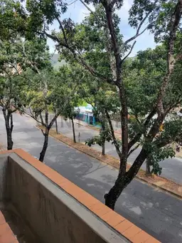 View 10
