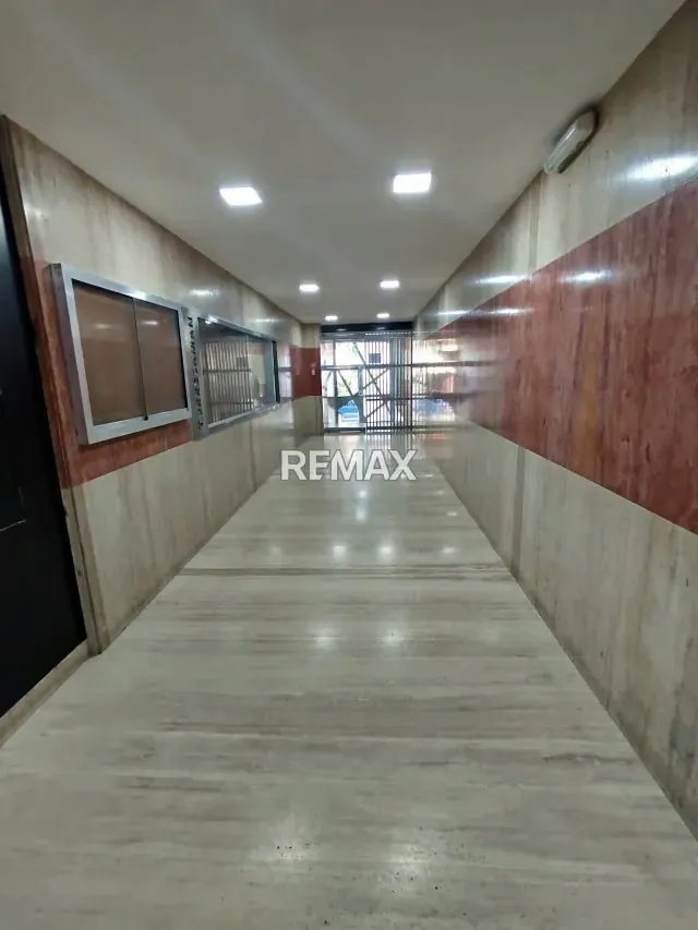 Venta de Bello Consultorio, en Los Dos Caminos - 16