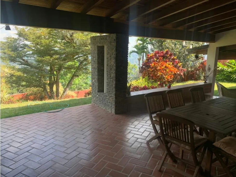Vendo casa 750m2 Los Guayabitos 6832 - 34