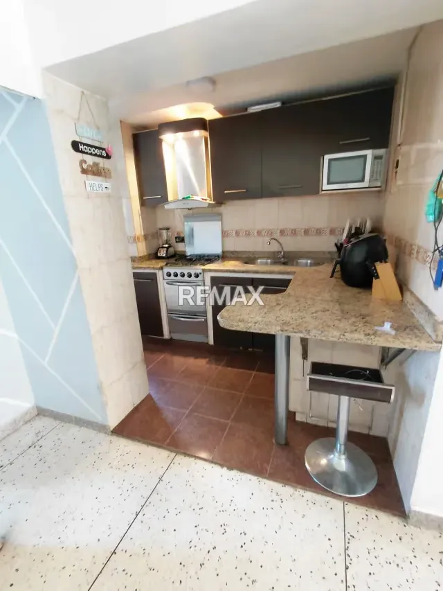 SE VENDE APARTAMENTO CENTRO DE MARACAY - 4