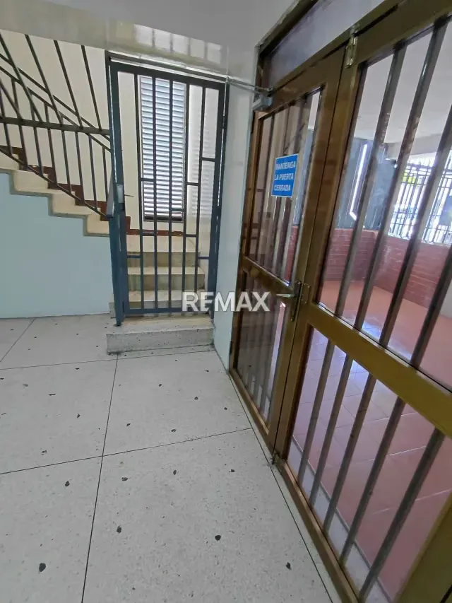 SE VENDE APARTAMENTO CENTRO DE MARACAY - 6