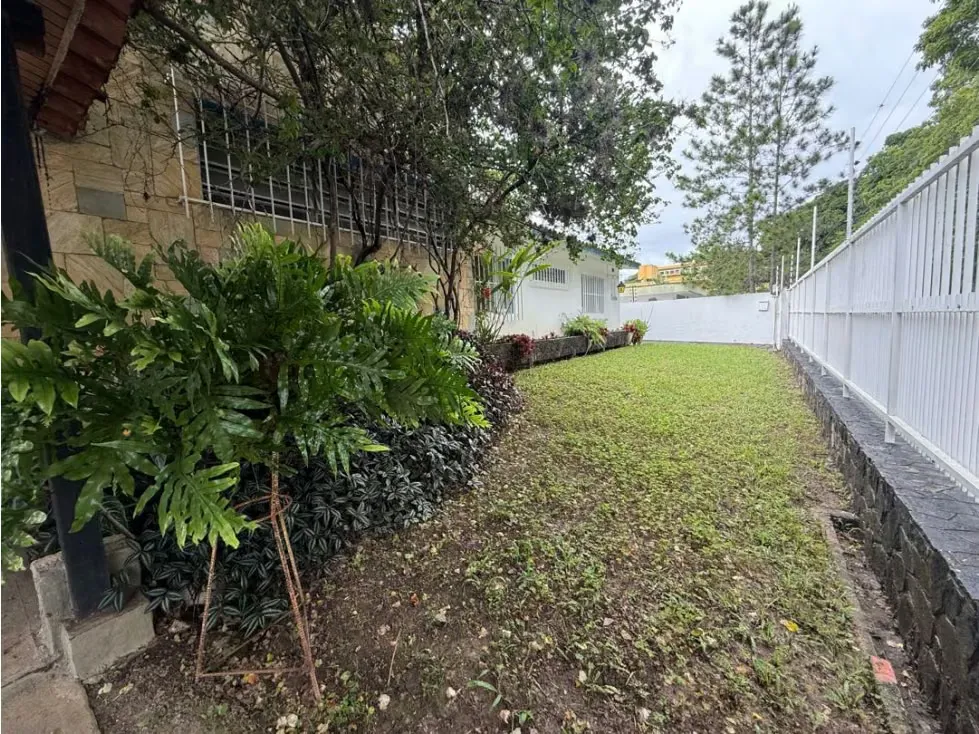Se vende casa 315m2 Prados del Este 4136 - 34