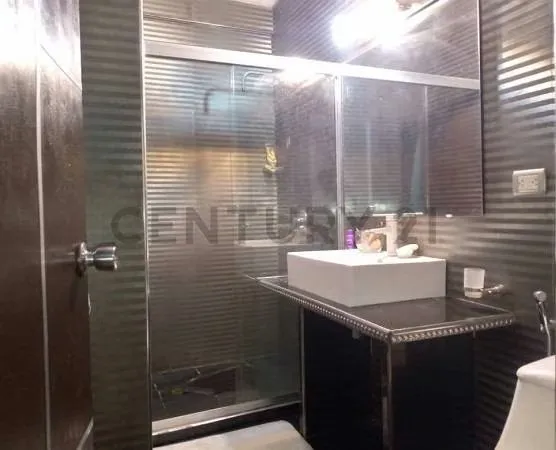 Hermosa Casa en Venta San Diego Valencia - 17