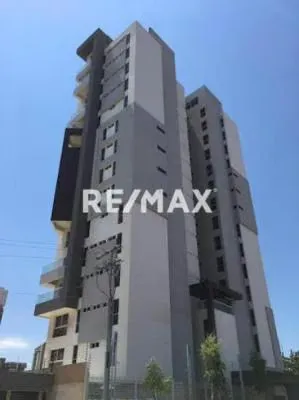 EDIFICIO RESIDENCIAL TORRE 9, APTO 7C CON BALCON