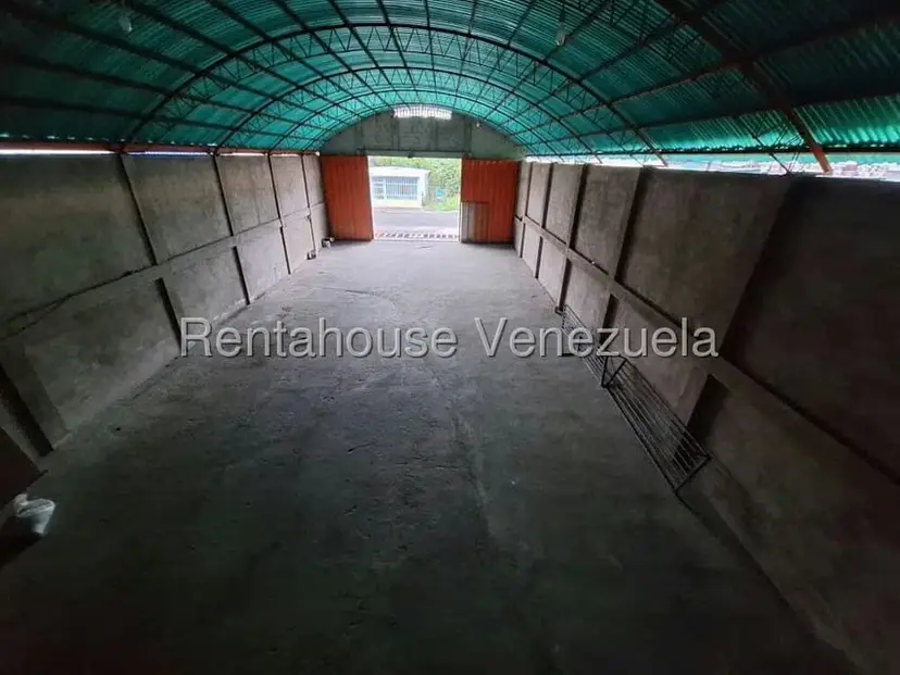 Comercial (Galpon - Deposito) en Venta en Avenida Bolivar, Merida