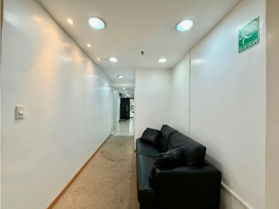 Se alquila oficina 368m2 Las Mercedes - 9
